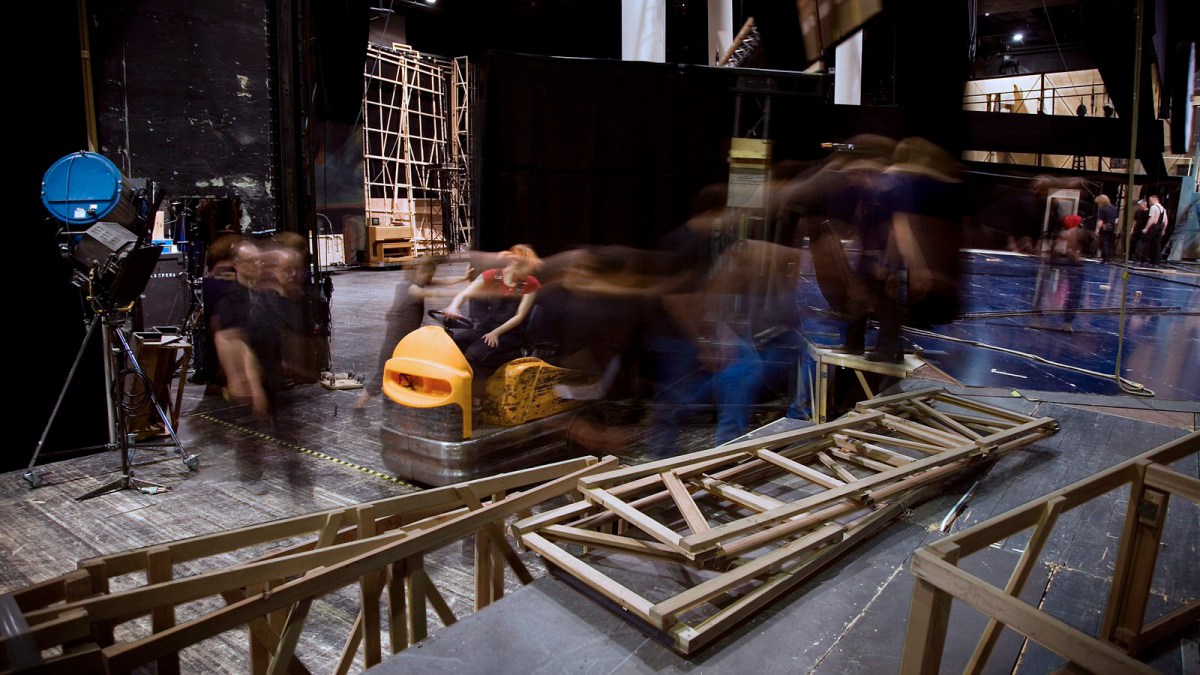 Die Archäologen der Oper